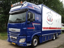 DAF XF 510 pk 3 lagen bak met hefdak VOOR Veevervoer